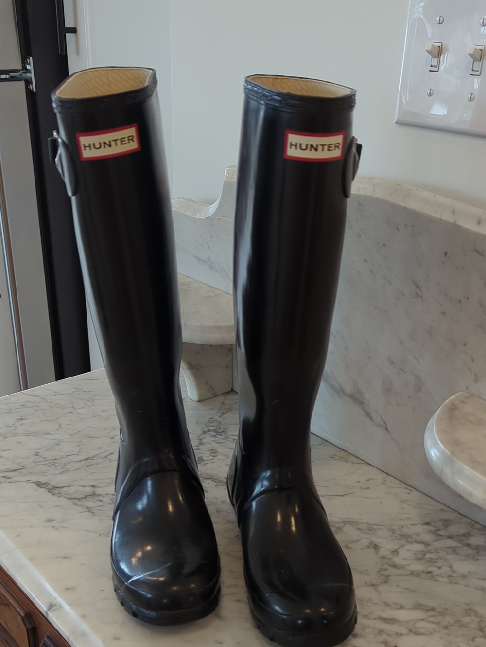Hunter Women’s Tall Rain Boots - Black Size 6